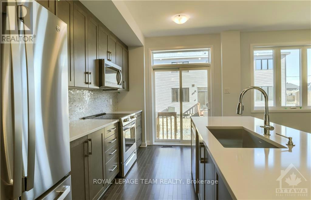 168 Chakra Street, Ottawa, ON, K2J 0K6 - 8