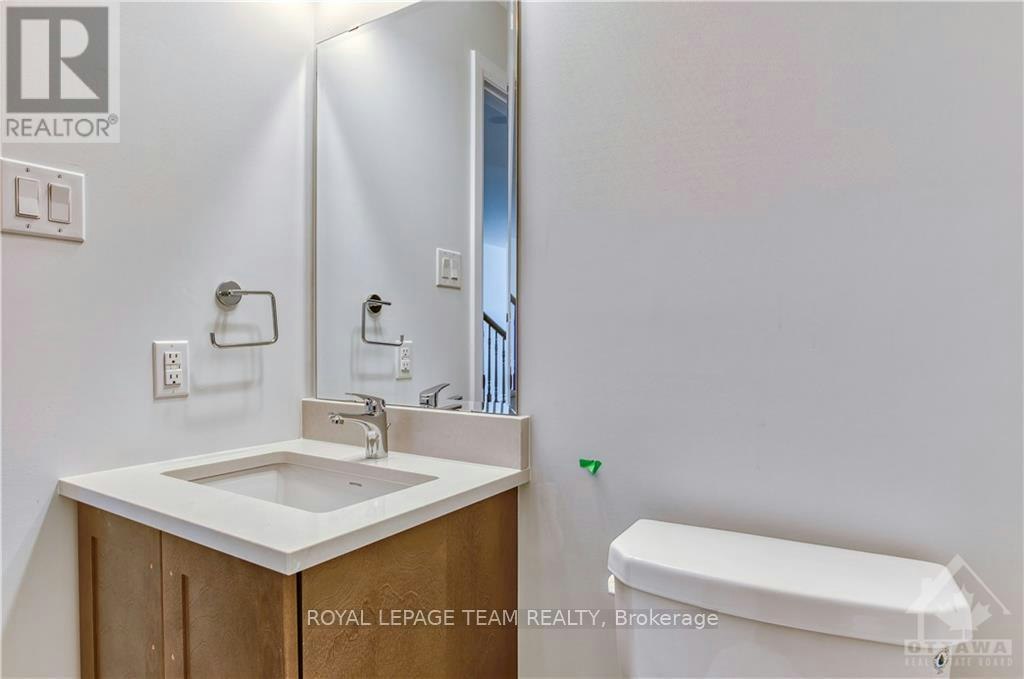 168 Chakra Street, Ottawa, ON, K2J 0K6 - 4