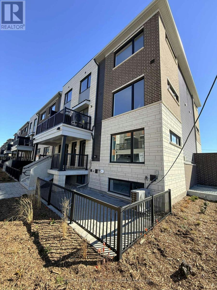 9-1001 Glenroy Gilbert Drive, Ottawa, ON, K2J 5W2