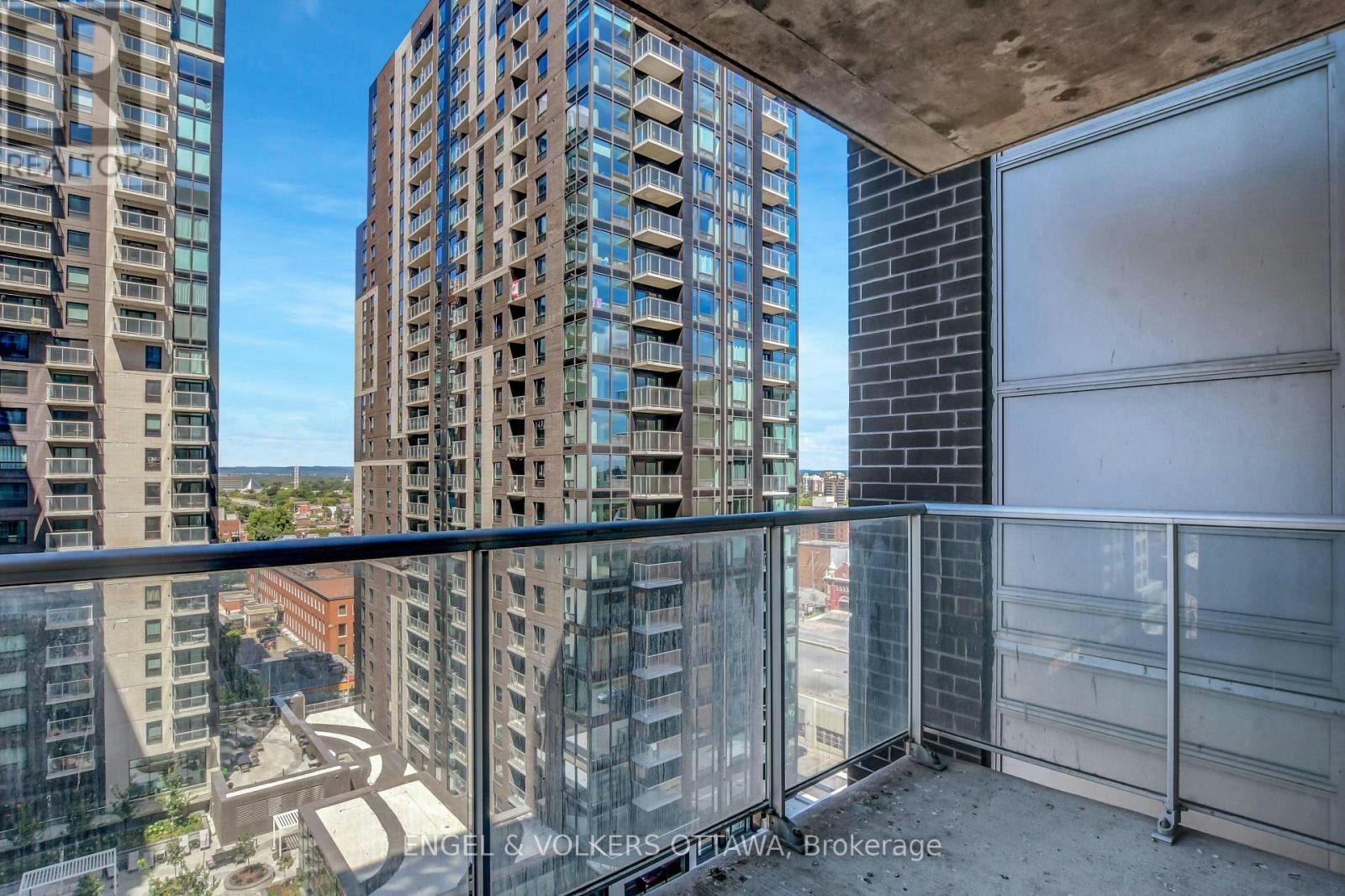 1305-242 Rideau Street, Ottawa, ON, K1N 0B7 - 20