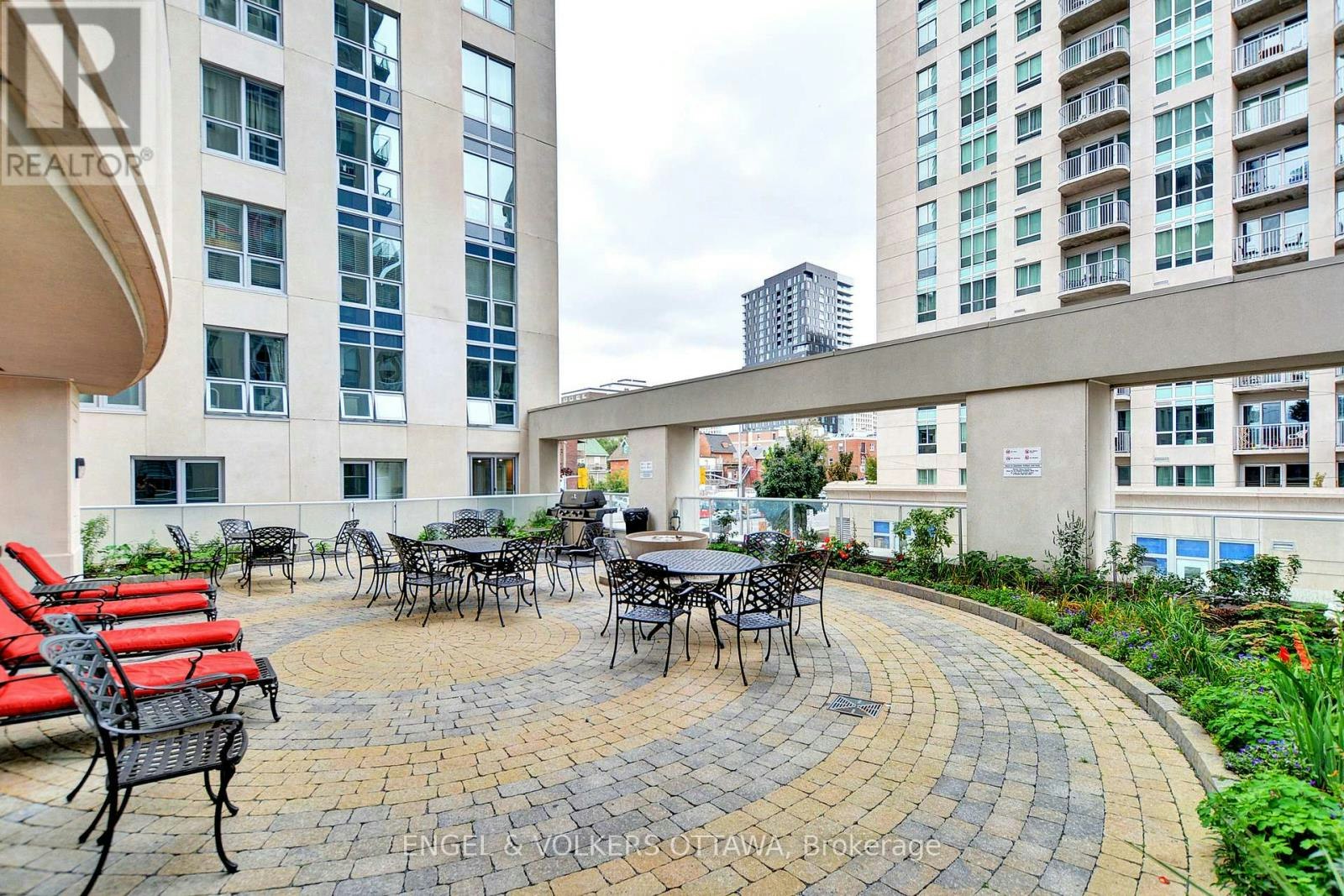 1305-242 Rideau Street, Ottawa, ON, K1N 0B7 - 33