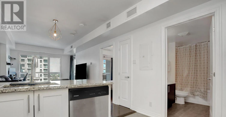 1305-242 Rideau Street, Ottawa, ON, K1N 0B7 - 7