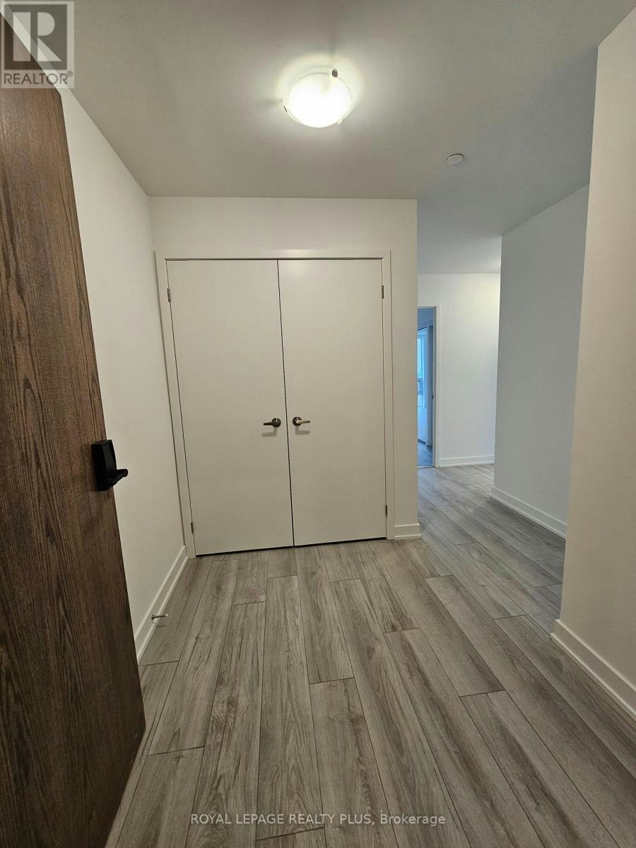1109-1035 Southdown Road, Mississauga, ON, L5J 0A3 - 2