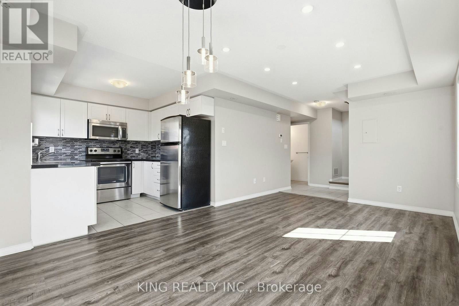 8-35 Hays Boulevard, Oakville, ON, L6H 0J1 - 8
