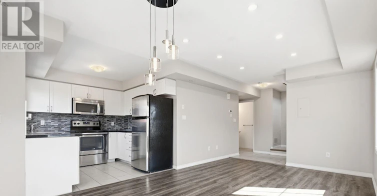 8-35 Hays Boulevard, Oakville, ON, L6H 0J1 - 8