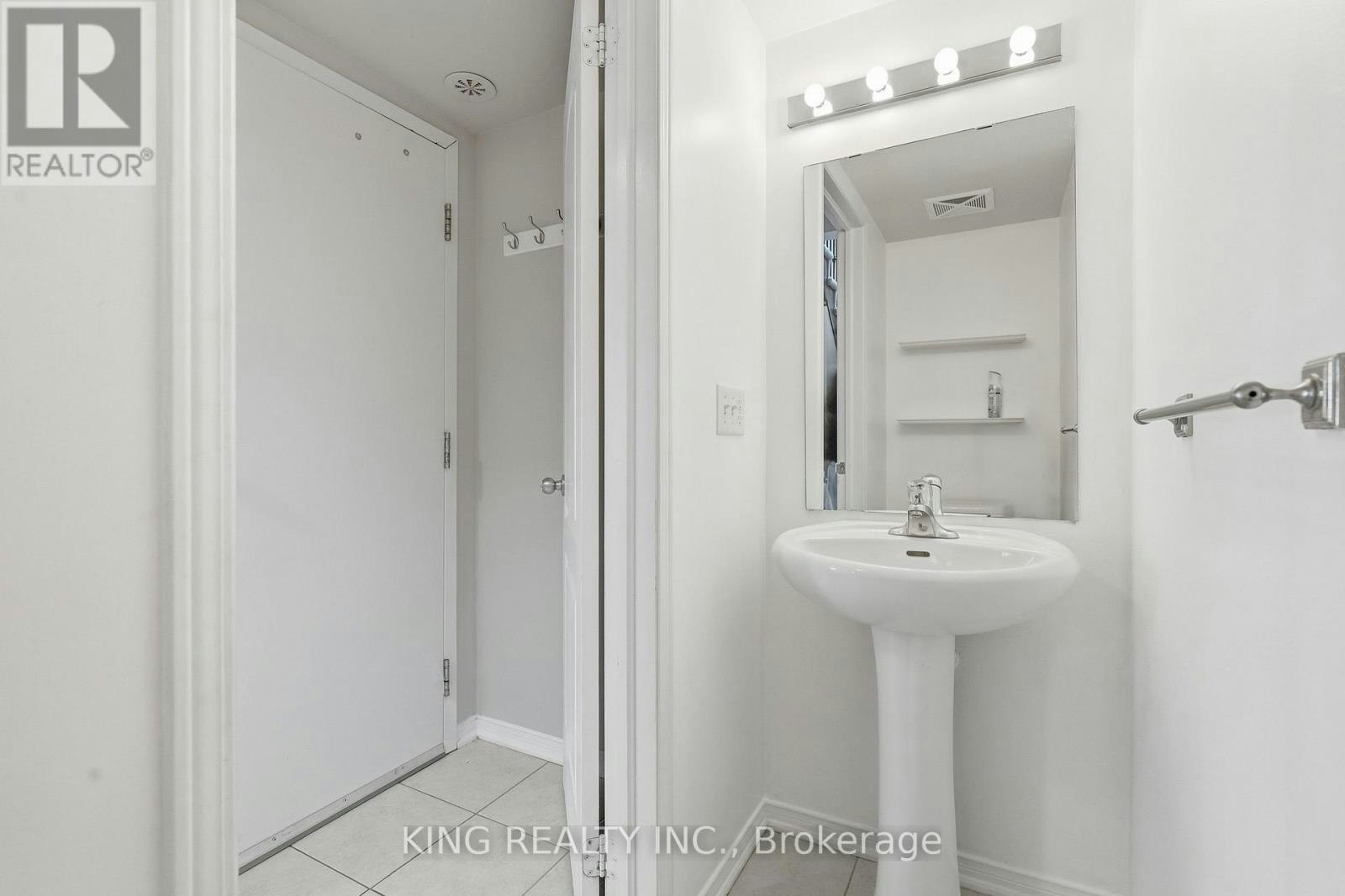 8-35 Hays Boulevard, Oakville, ON, L6H 0J1 - 11