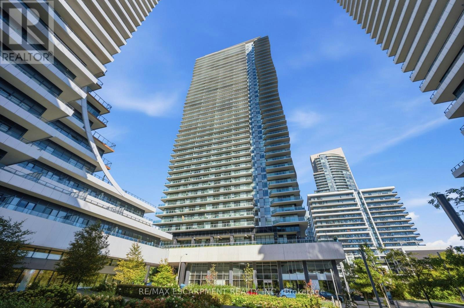 3703-33 Shore Breeze Drive, Toronto, ON, M8V 0G1