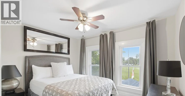 4895 Crysler Avenue, Niagara Falls, ON, L2E 3W5 - 14