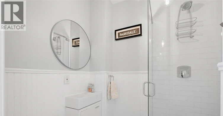4895 Crysler Avenue, Niagara Falls, ON, L2E 3W5 - 12