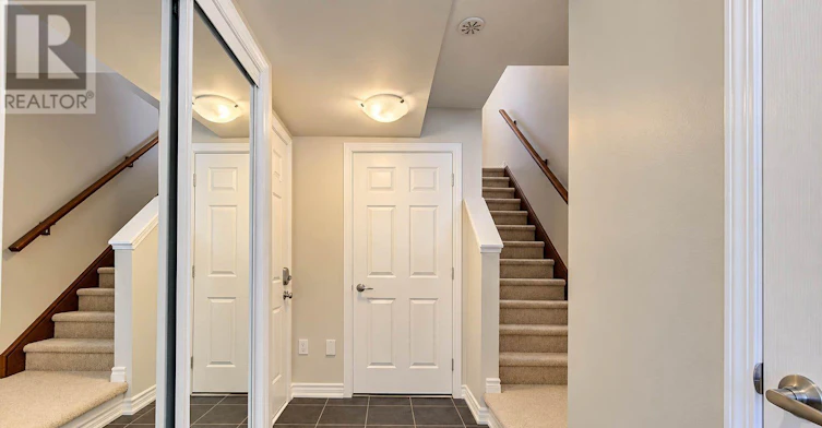 16 Stratus Street, Kitchener, ON, N2R 0K5 - 4