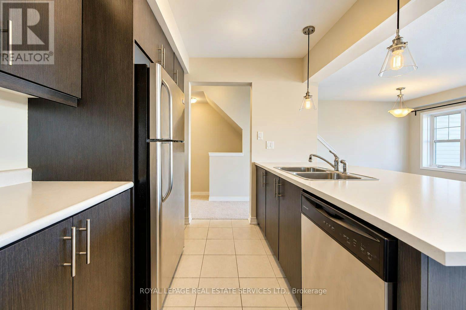 16 Stratus Street, Kitchener, ON, N2R 0K5 - 9