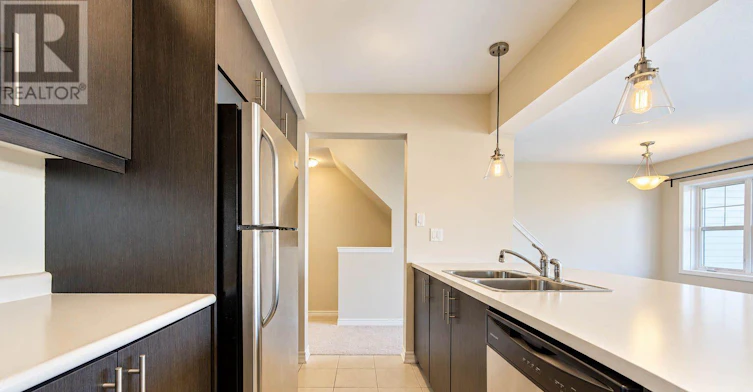 16 Stratus Street, Kitchener, ON, N2R 0K5 - 9