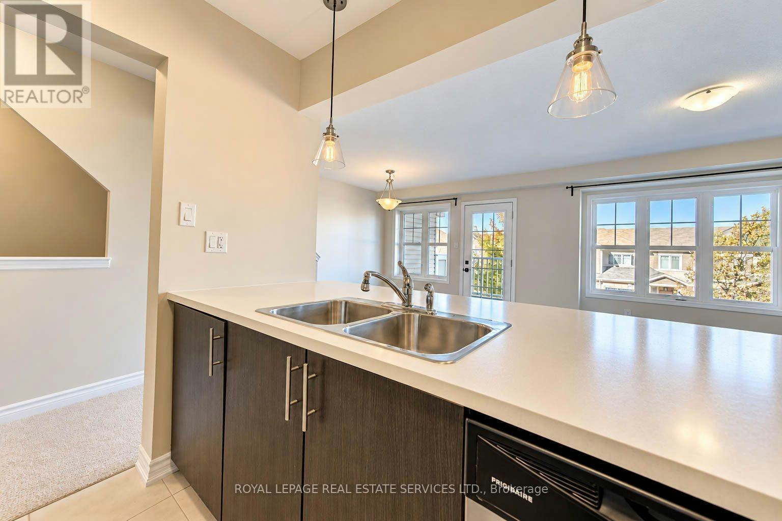 16 Stratus Street, Kitchener, ON, N2R 0K5 - 10