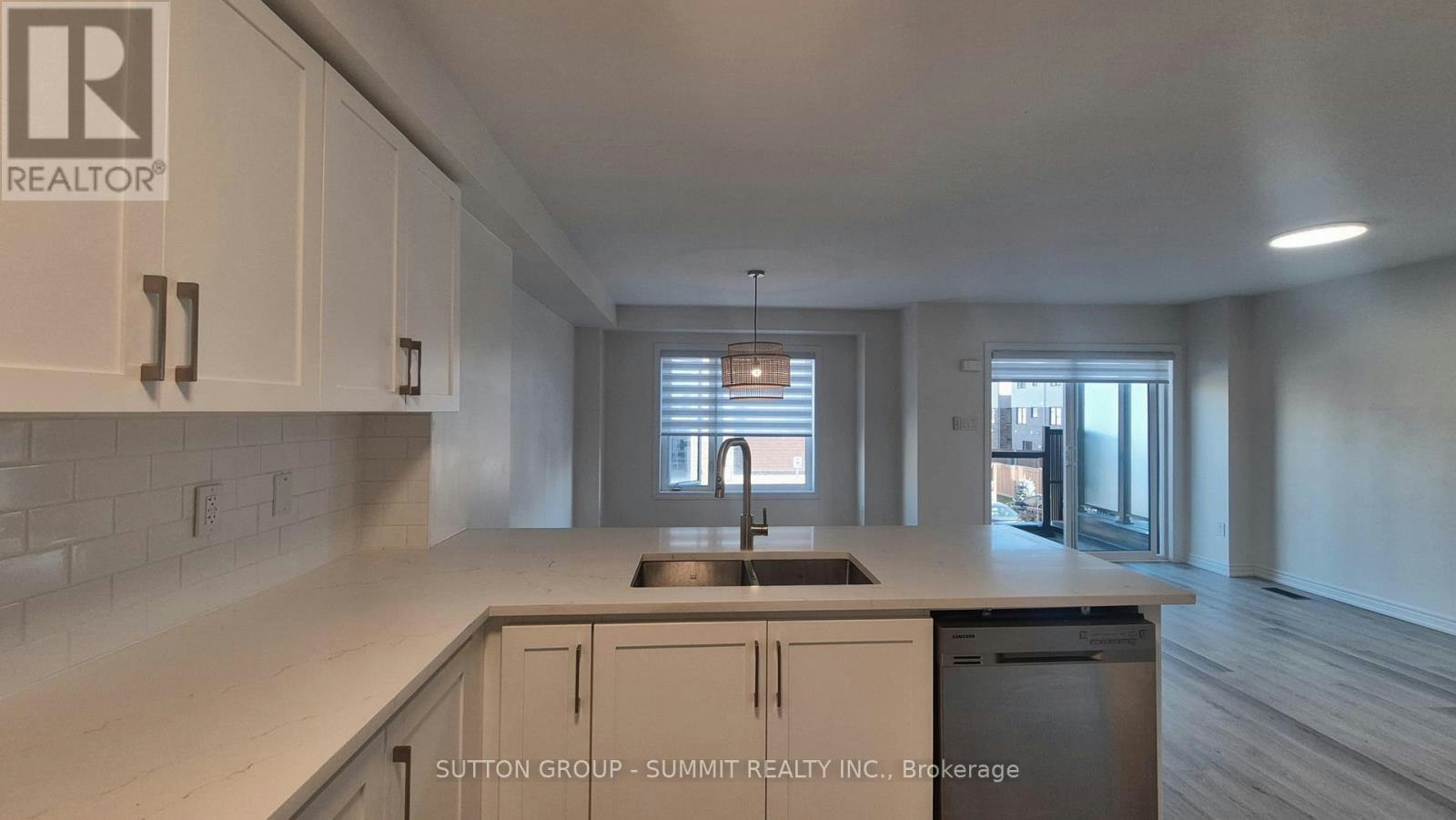 104 Dryden Lane, Hamilton, ON, L8H 0B6 - 3