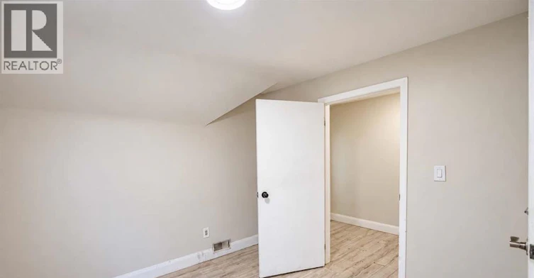 395 Tuscarora Street, Windsor, ON, N9A 3L8 - 23