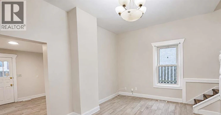 395 Tuscarora Street, Windsor, ON, N9A 3L8 - 10