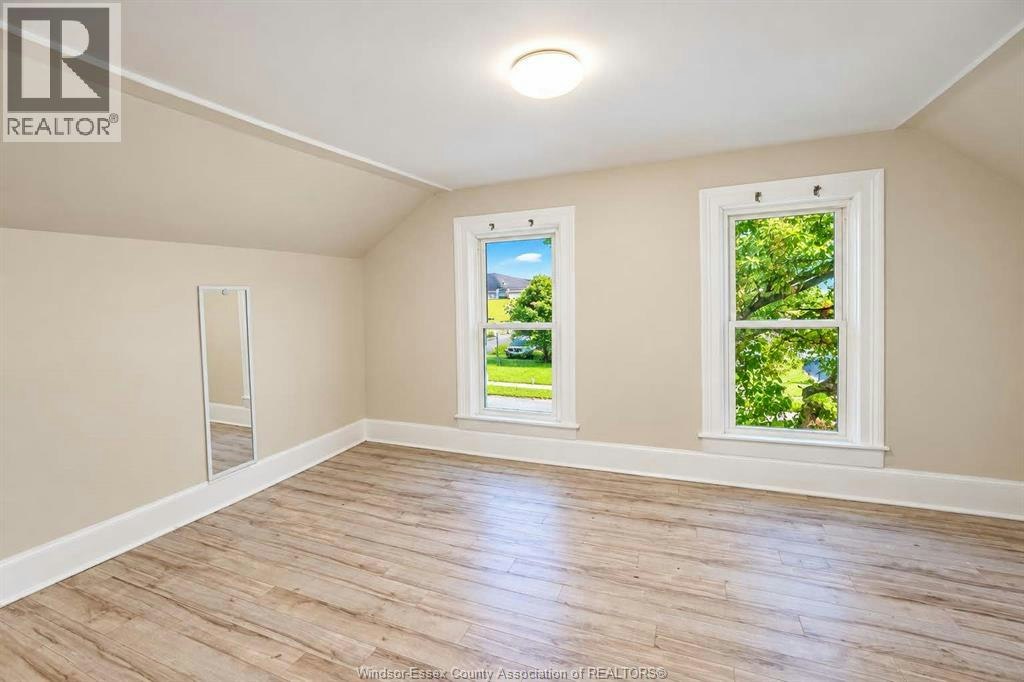 395 Tuscarora Street, Windsor, ON, N9A 3L8 - 16