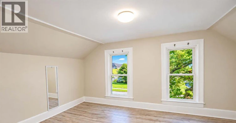 395 Tuscarora Street, Windsor, ON, N9A 3L8 - 16