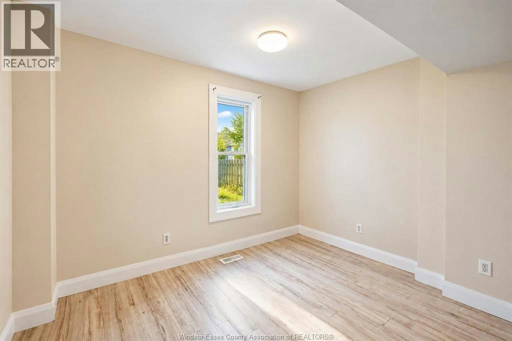 395 Tuscarora Street, Windsor, ON, N9A 3L8 - 15