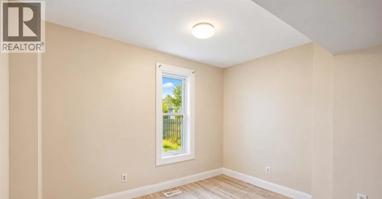 395 Tuscarora Street, Windsor, ON, N9A 3L8 - 15