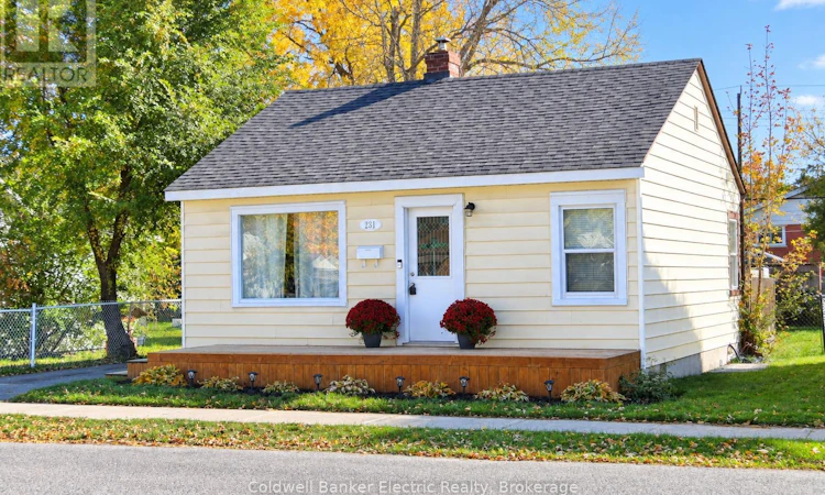 231 Woodbine Avenue