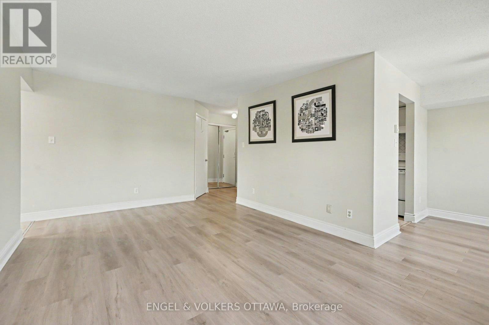 106-268 Lorry Greenberg Drive, Ottawa, ON, K1T 3K1 - 10