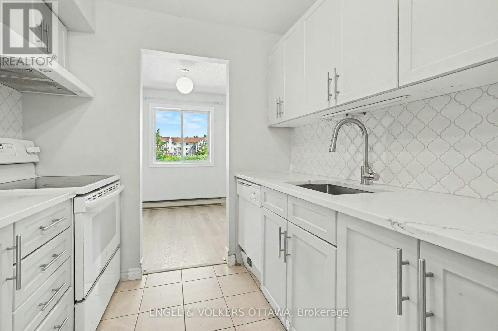 106-268 Lorry Greenberg Drive, Ottawa, ON, K1T 3K1 - 4