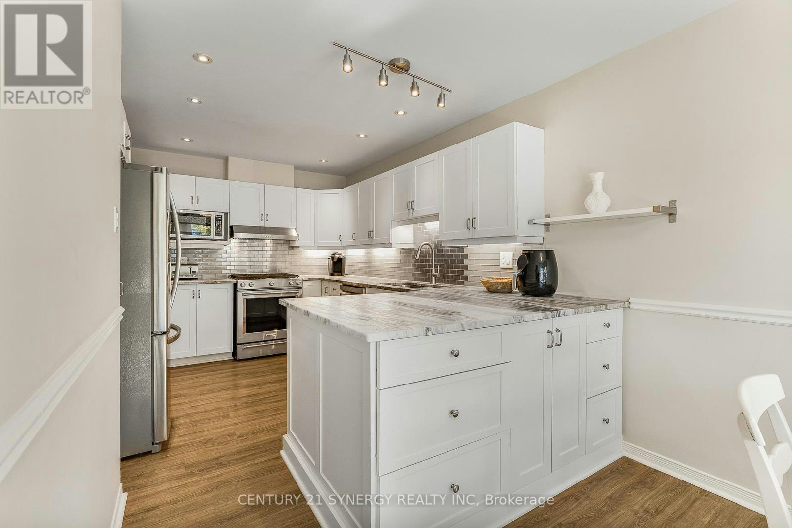 16-32 Innesbrook Court, Ottawa, ON, K2S 1C7 - 8