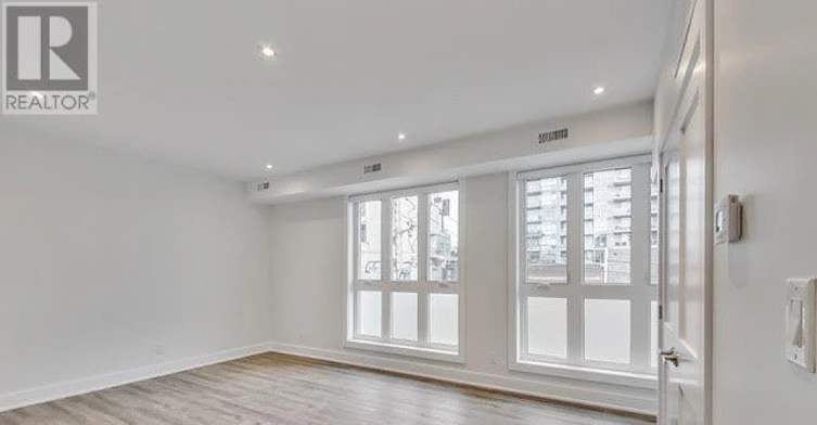 D-235 Davenport Road, Toronto, ON, M5R 1J8 - 9