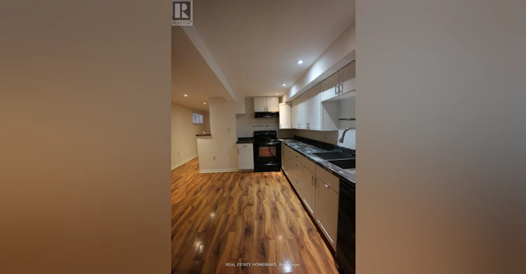 343 Monarch Park Avenue, Toronto, ON, M4J 4T4 - 4