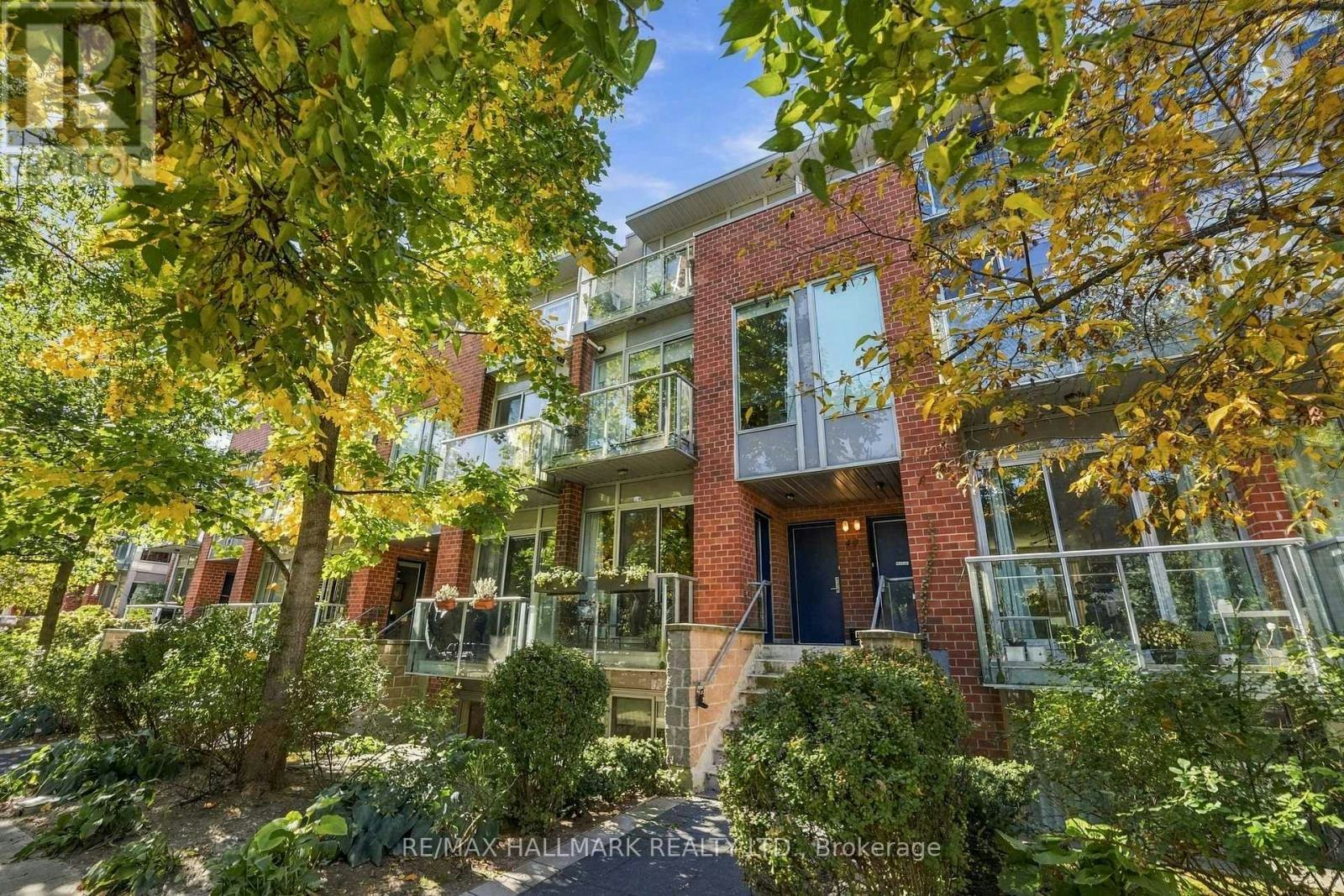 3-48 Boston Avenue, Toronto, ON, M4M 2T9