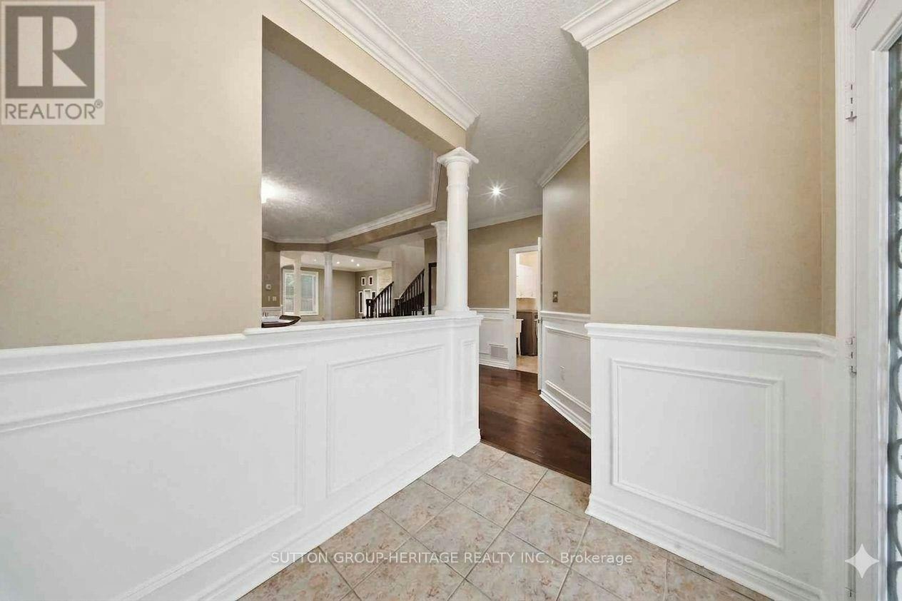 16 Shrewsbury Drive, Whitby, ON, L1M 0C7 - 3
