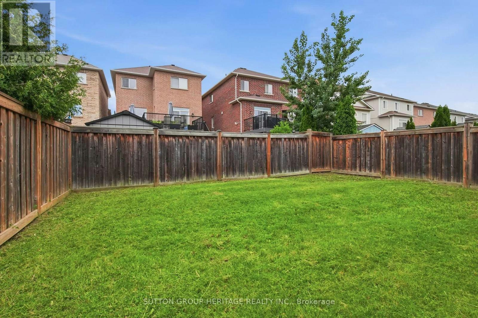 16 Shrewsbury Drive, Whitby, ON, L1M 0C7 - 37