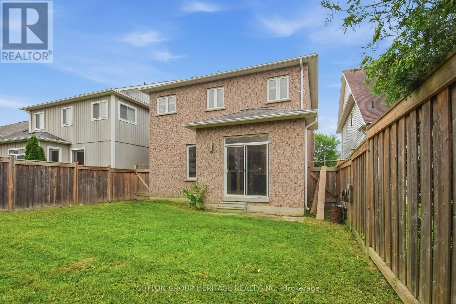 16 Shrewsbury Drive, Whitby, ON, L1M 0C7 - 39