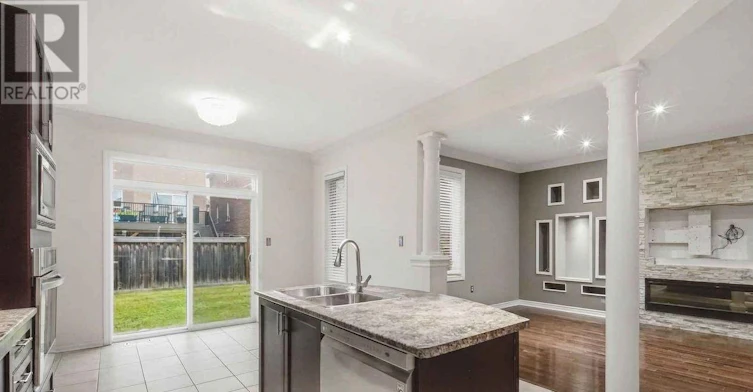 16 Shrewsbury Drive, Whitby, ON, L1M 0C7 - 11