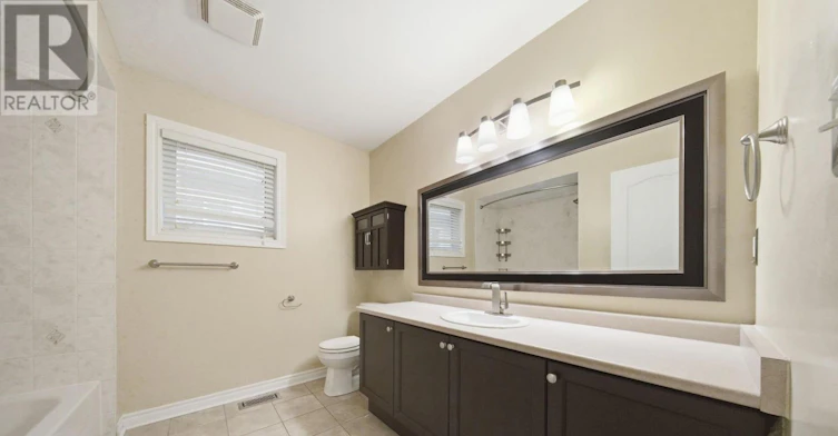 16 Shrewsbury Drive, Whitby, ON, L1M 0C7 - 34