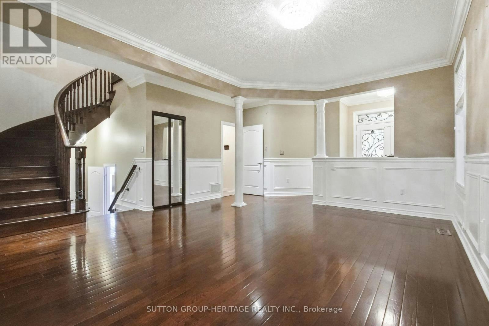 16 Shrewsbury Drive, Whitby, ON, L1M 0C7 - 7