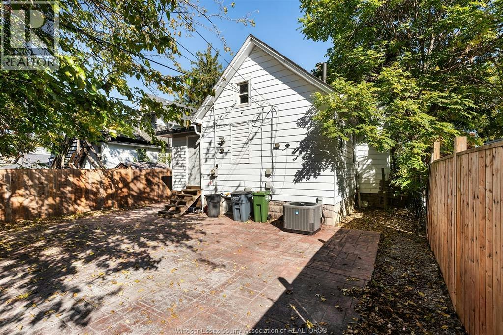 811 Langlois, Windsor, ON, N9A 2G9 - 26