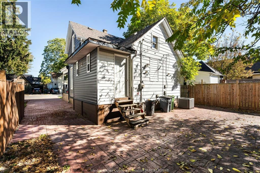 811 Langlois, Windsor, ON, N9A 2G9 - 25