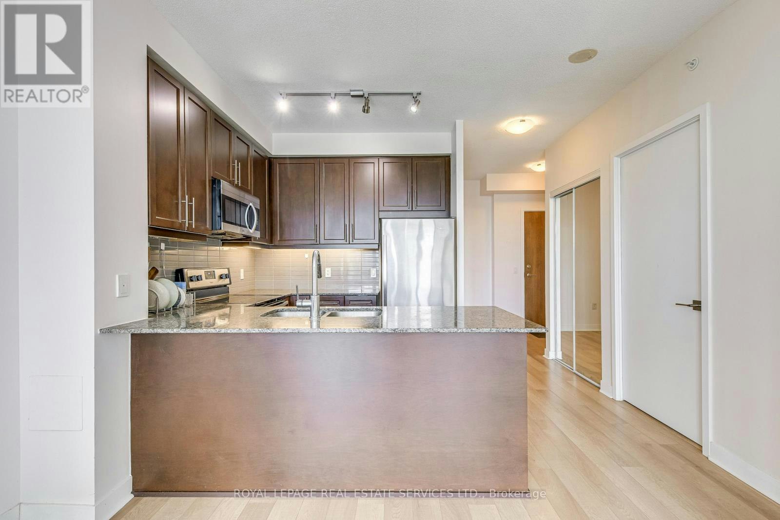 910-3975 Grand Park Drive, Mississauga, ON, L5B 4M6 - 9