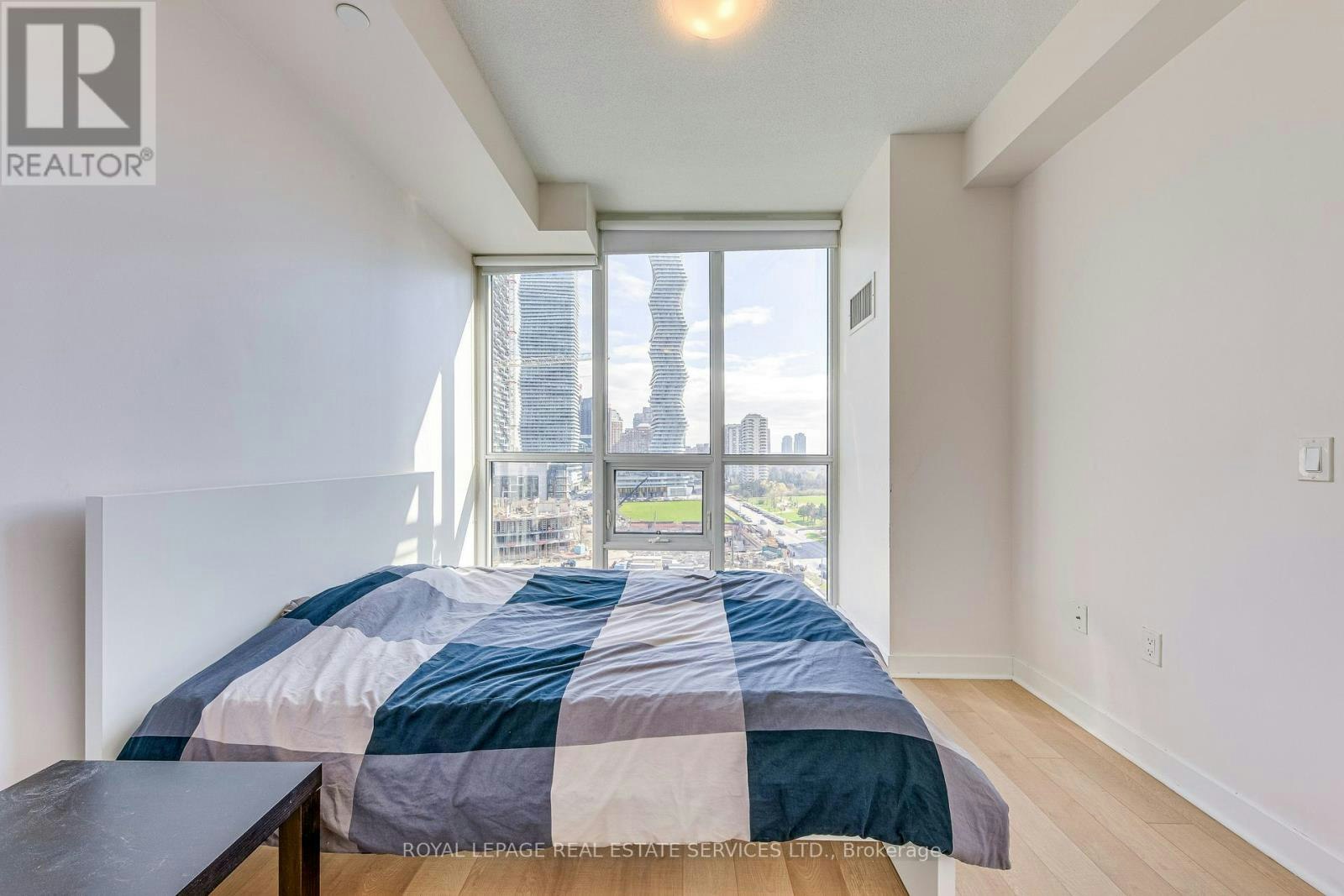 910-3975 Grand Park Drive, Mississauga, ON, L5B 4M6 - 24