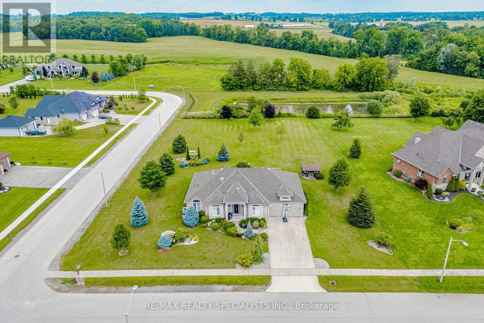 7 Snyder Court, Norwich, ON, N0J 1C0