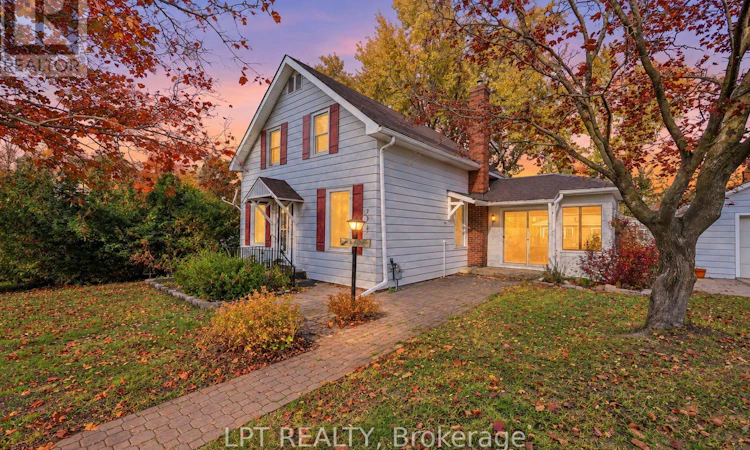 190 Winewood Avenue W