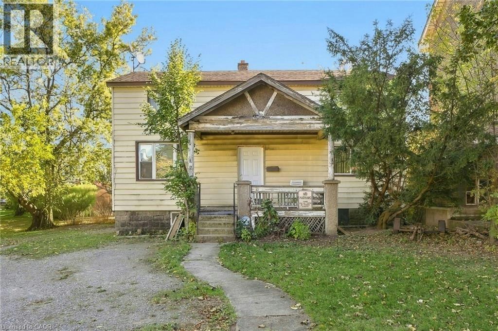 14 London Street N, Hamilton, ON, L8H 4B3