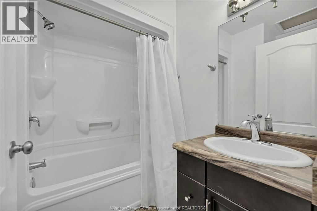 1941 Northway, Windsor, ON, N9B 0A3 - 15