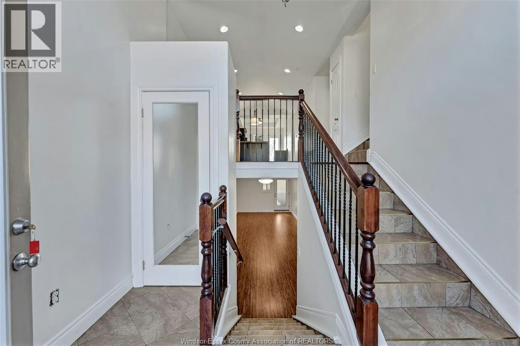1941 Northway, Windsor, ON, N9B 0A3 - 2