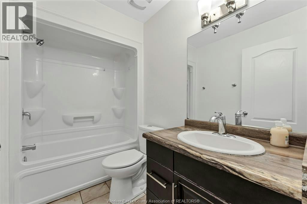 1941 Northway, Windsor, ON, N9B 0A3 - 12