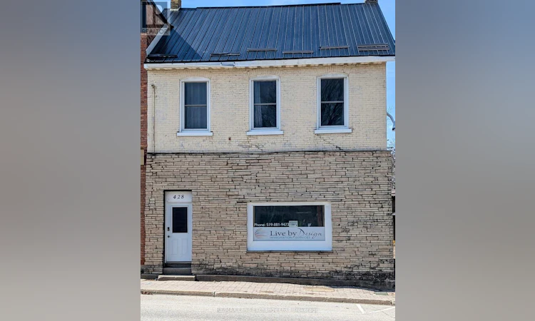 428 Queen Street S