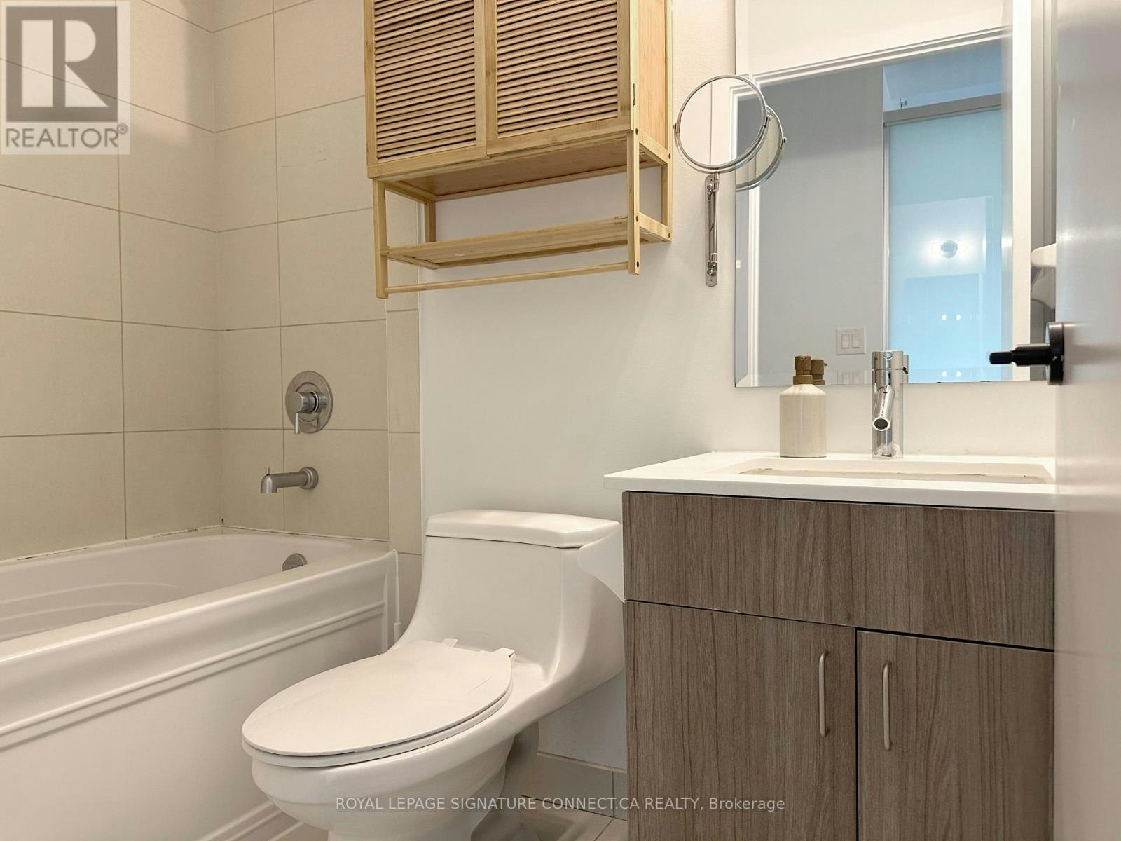 1108-426 University Avenue, Toronto, ON, M5G 1S9 - 19
