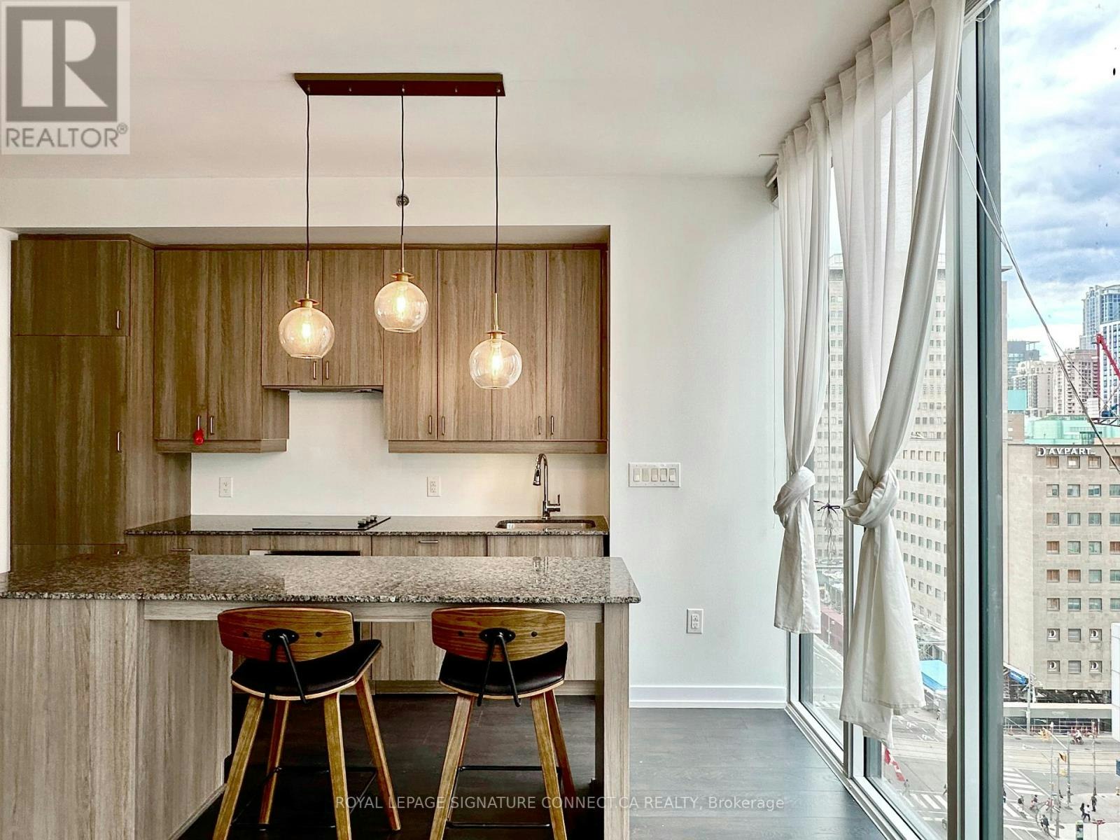 1108-426 University Avenue, Toronto, ON, M5G 1S9 - 9